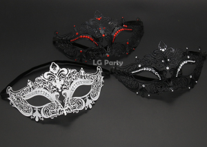 Women's Black Red Metal Filigree Masquerade Mask For Christmas Ball