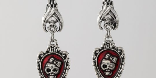 Retro Skull Love Personality Festival Gift Earrings